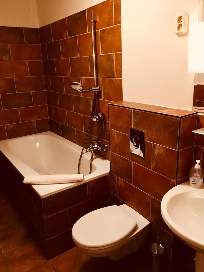 Atrium Panzio Hotel Esztergom Eksteriør billede